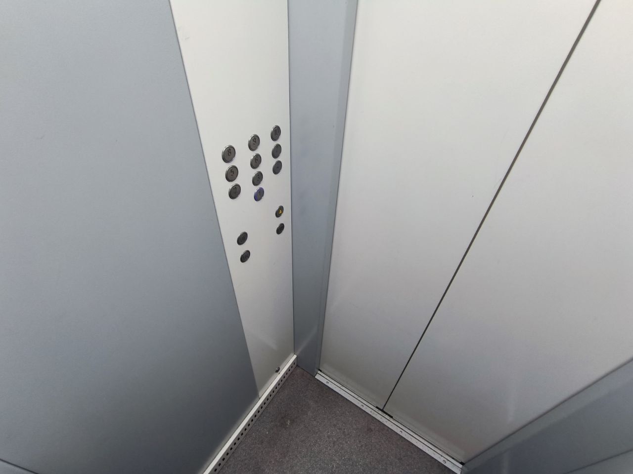 На Ставрополье обновят 42 лифта в 2026 году