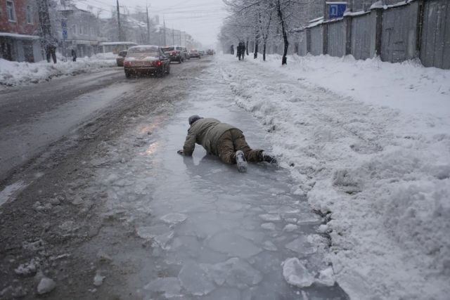 Почему обувь скользит (и как сделать, чтобы не скользила): простые решения
