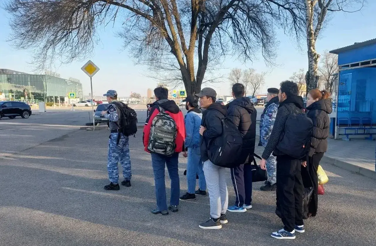 С начала года судебные приставы выдворили со Ставрополья почти 170 иностранцев