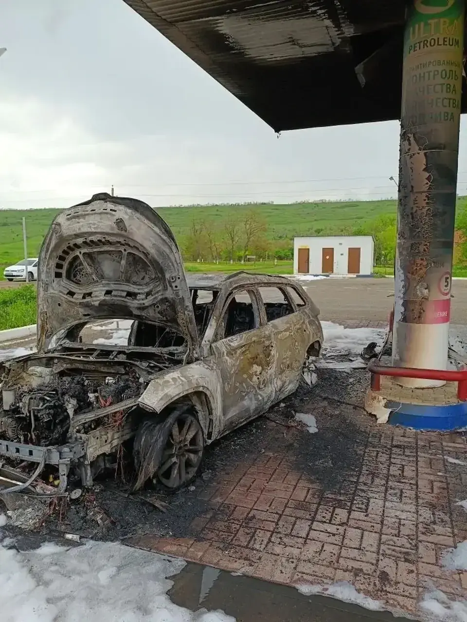 Два человека пострадали в пожаре на АЗС в Шпаковском округе