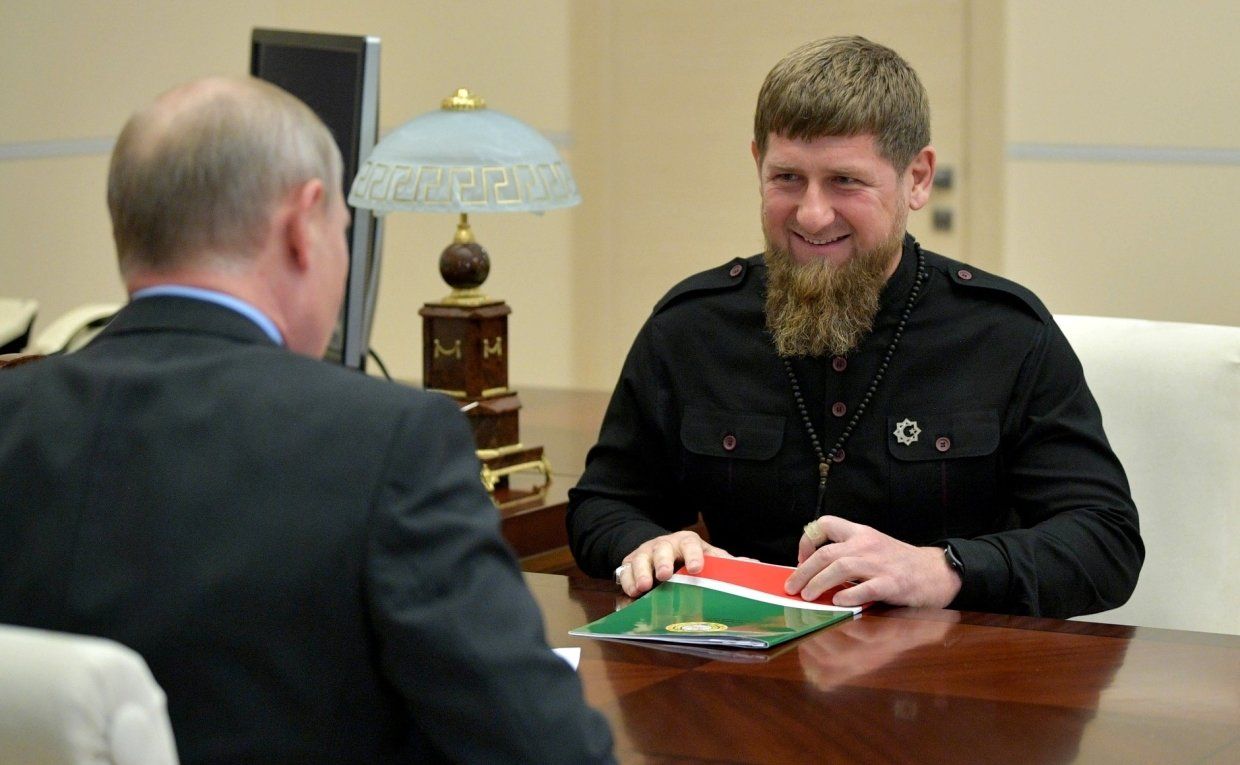 СМИ рассказали о просьбе Кадырова к Путину о магистрали в Грозный СМИ рассказали о просьбе Кадырова к Путину о магистрали в Грозный