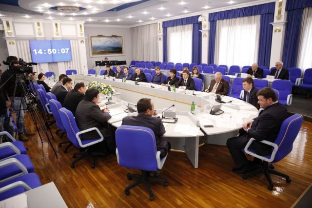 Темы парламентской недели в Думе Ставропольского края — бюджет и капремонт Темы парламентской недели в Думе Ставропольского края — бюджет и капремонт