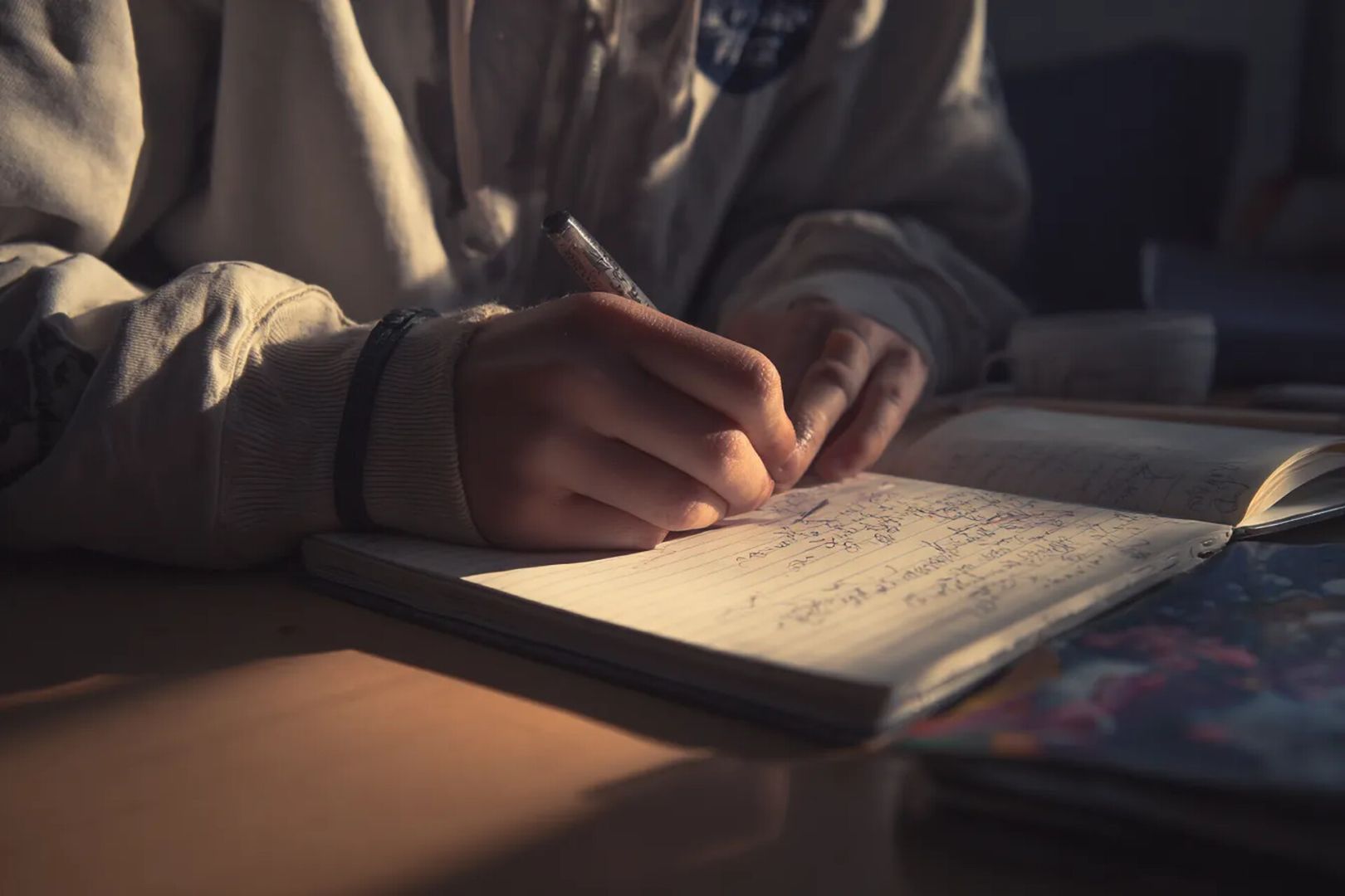 Преподаю русский язык 30 лет: вот почему дети сейчас не пишут правильно дело не в программе