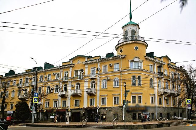 В Ставрополе за 49,5 млн рублей отреставрируют фасад первой на Кавказе женской гимназии