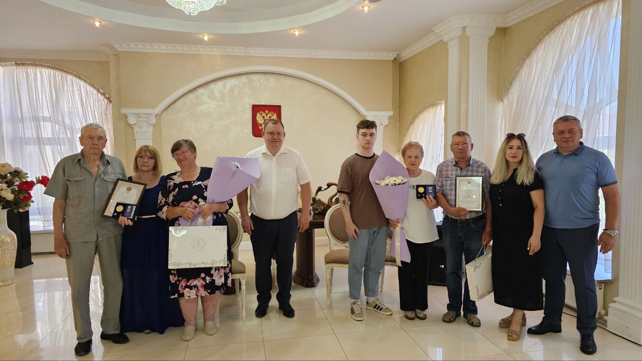 На Ставрополье супругам-долгожителям вручили медали