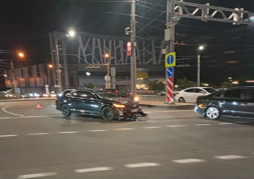 Подросток пострадал в тройном ДТП в Ставрополе