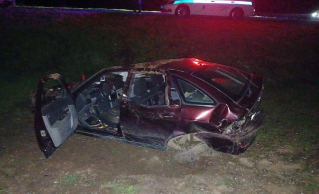 Двое подростков и девушка попали в больницу после ДТП в Туркменском округе