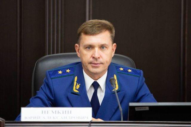 Прокуратура Ставрополья потребовала взыскать в доход государства имущество экс-главы Предгорного района