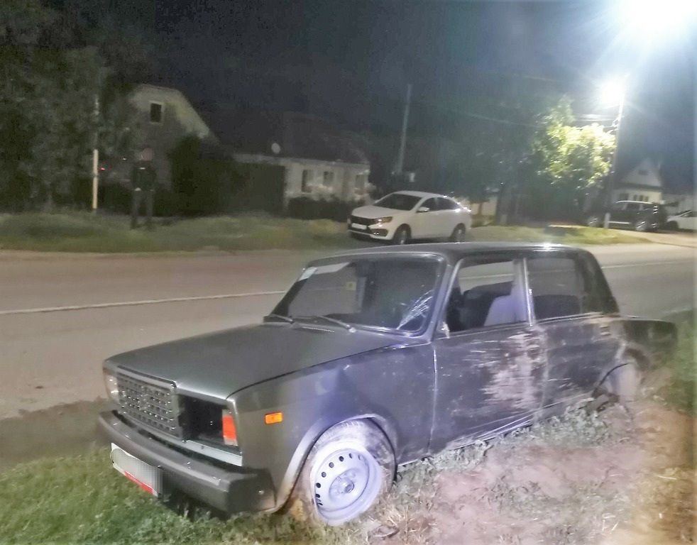 Парень с девушкой пострадали в ДТП в Благодарном