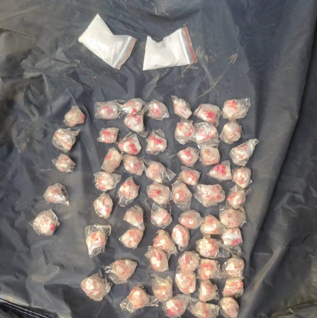 В Невинномысске двое молодых людей попались на сбыте сильнодействующего препарата