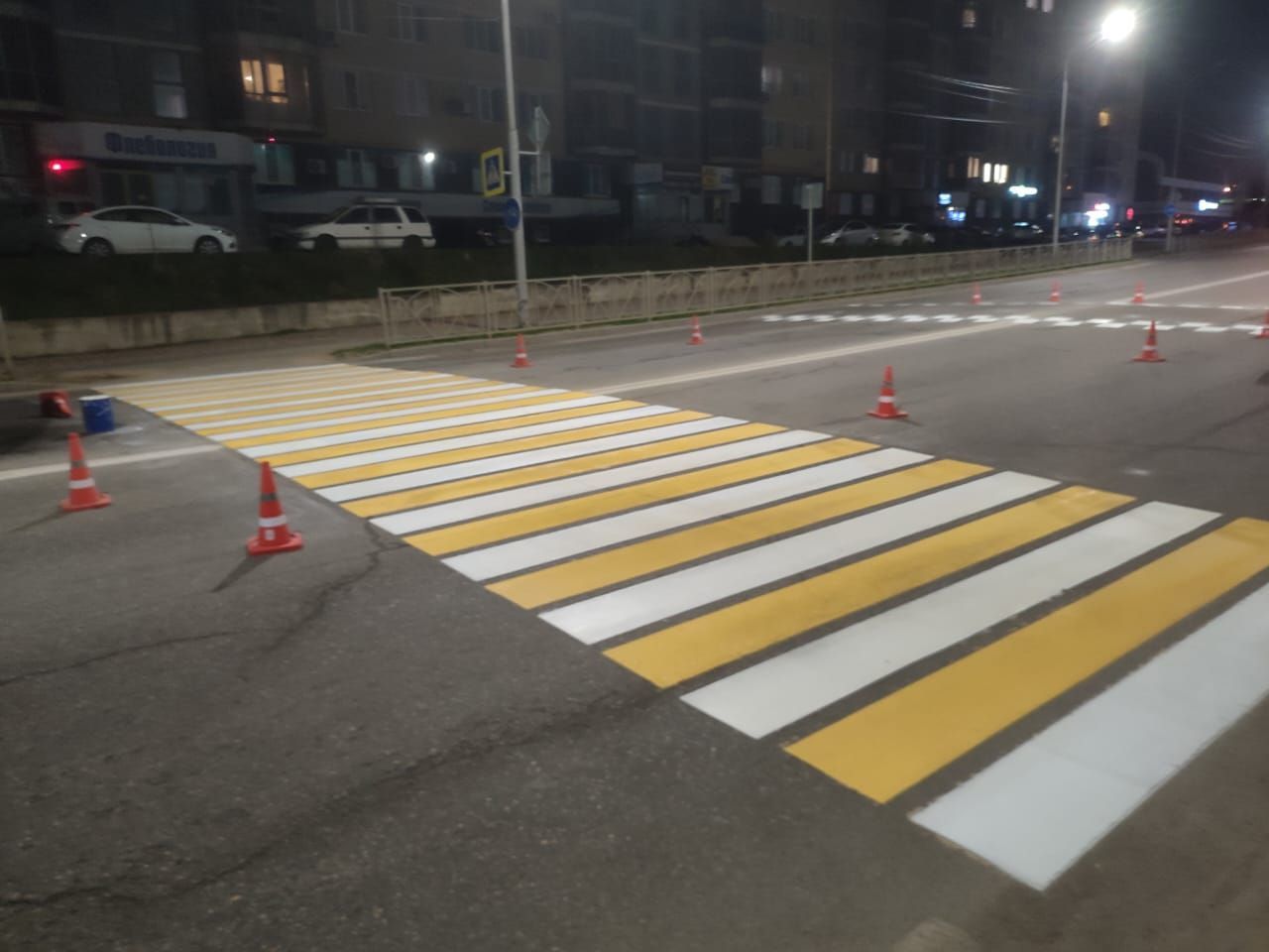 Коммунальные службы обновляют городскую инфраструктуру к лету