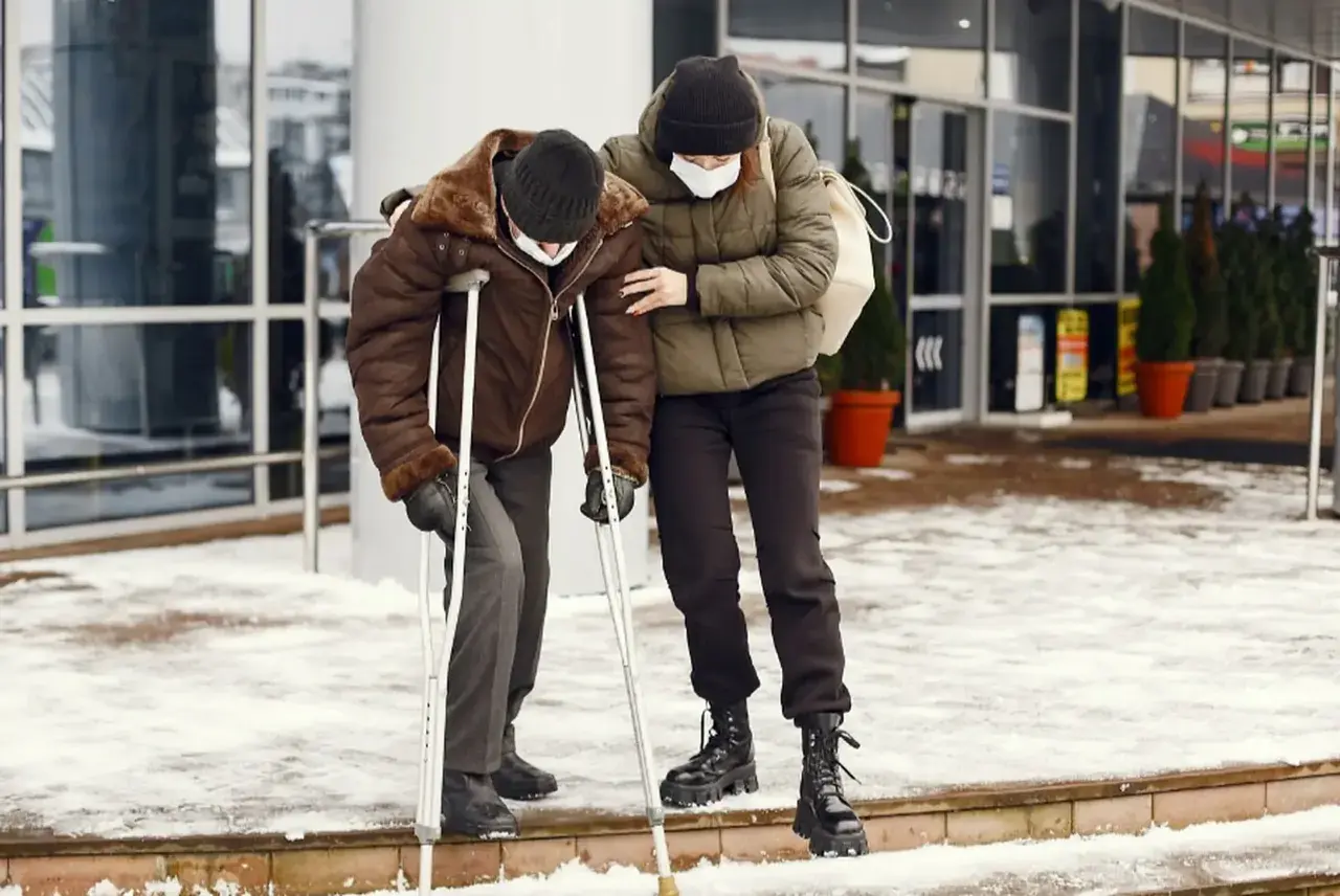 В Ставрополе 28 человек получили травмы в гололед