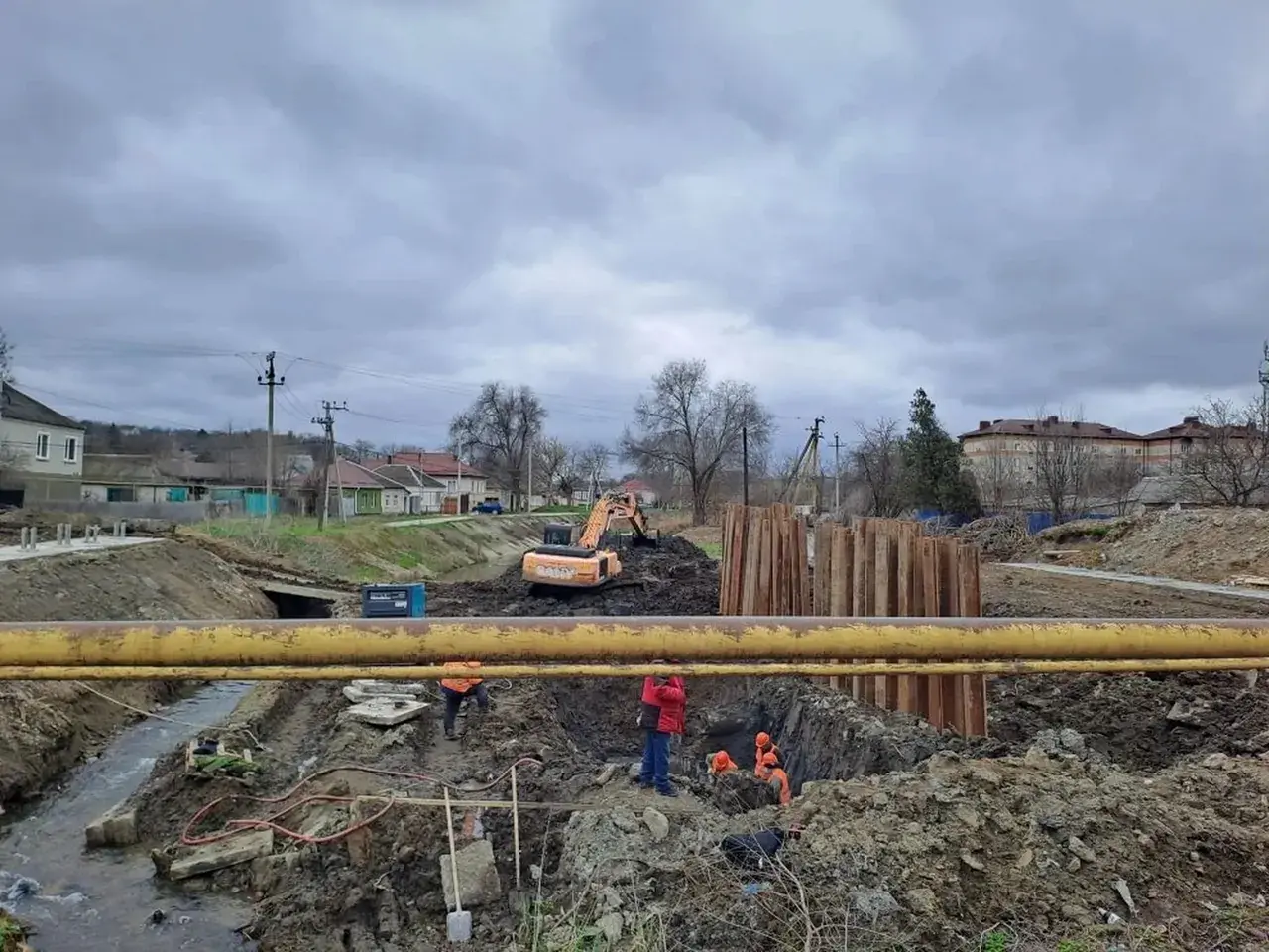 Мост, не видевший ремонта с момента возведения, реконструируют в Александровском округе