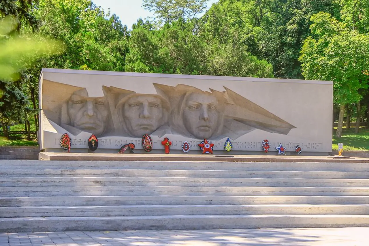 Губернатор поздравил ставропольцев с Днем защитника Отечества