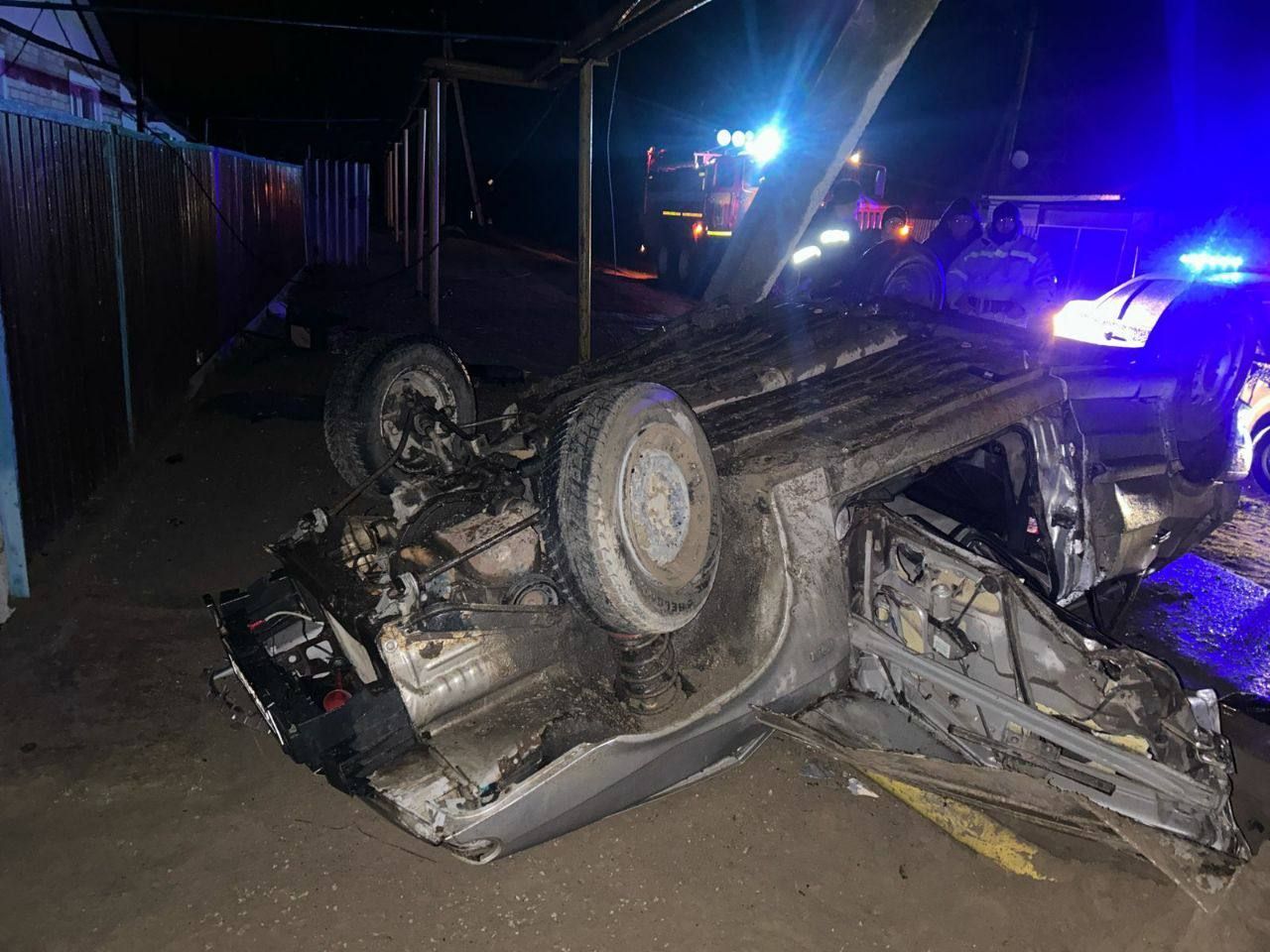 Неоднократный нарушитель ПДД погиб при столкновении с опорой ЛЭП