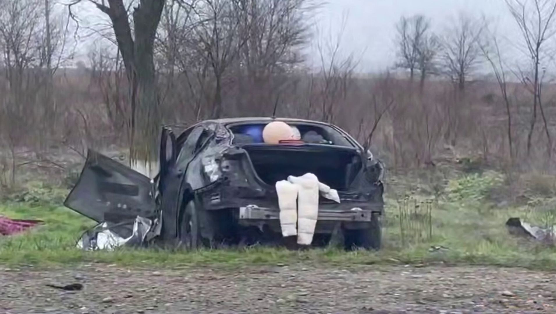 Женщина-водитель скончалась при столкновении с грузовиком на Ставрополье