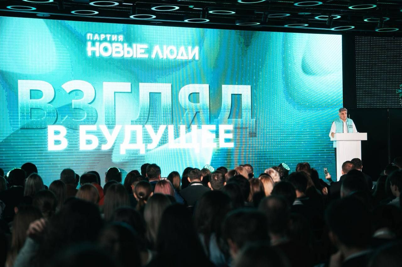 От пересдачи ЕГЭ до контроля мигрантов: «Новые люди» рассказали, что полезного сделали для ставропольцев