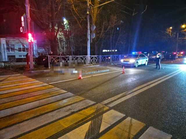 В Ставрополе в результате столкновения автомобилей погиб водитель