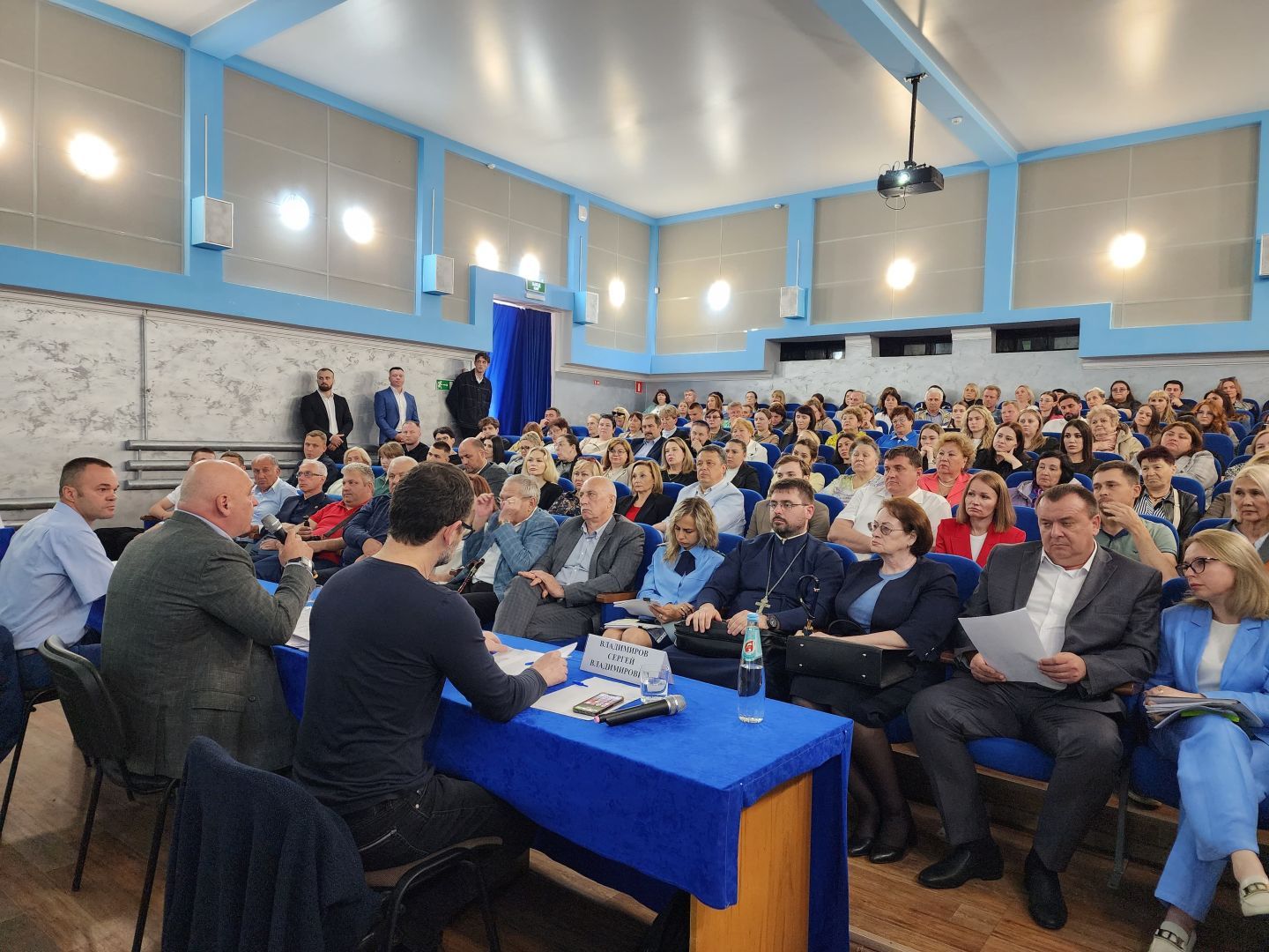 Для строительства поликлиники в Ставрополе вырубят 8 тысяч деревьев, взамен высадят 16 тысяч новых