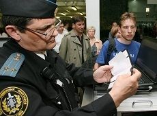 Около двухсот ставропольцев приняли участие в акции судебных приставов Около двухсот ставропольцев приняли участие в акции судебных приставов