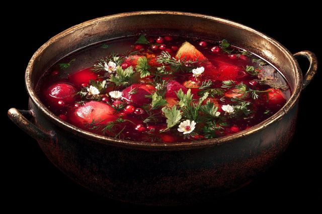 Как бабушка учила готовить борщ: 3 секрета, без которых он получается пресным и безвкусным