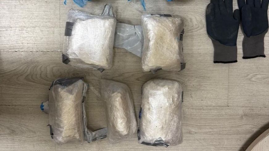 Москвич пытался продать крупную партию «синтетики» на Ставрополье