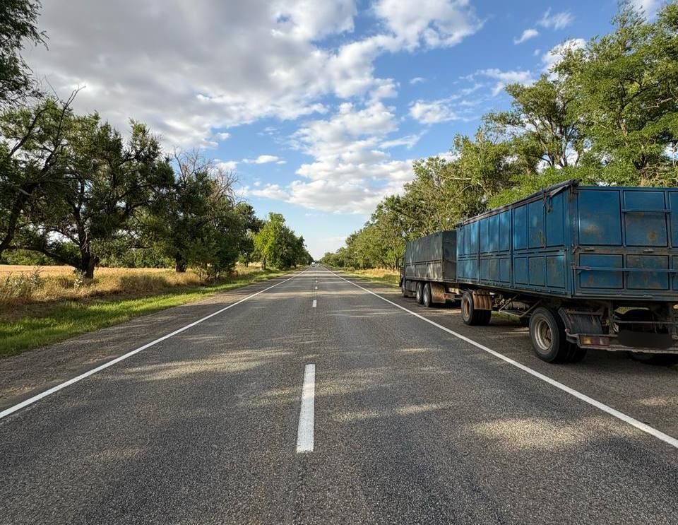 Выпавшая из фуры металлическая труба убила водителя «ГАЗели» на Ставрополье