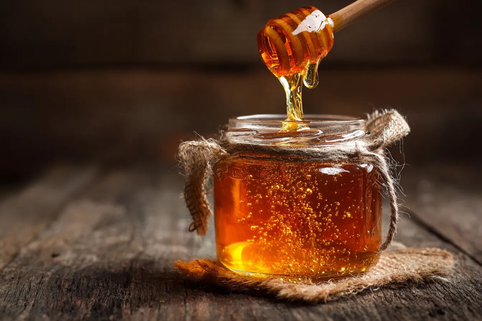 «15 лет продаю мёд на рынке»: называю 3 признака, когда вас точно обманывают — запомните перед покупкой