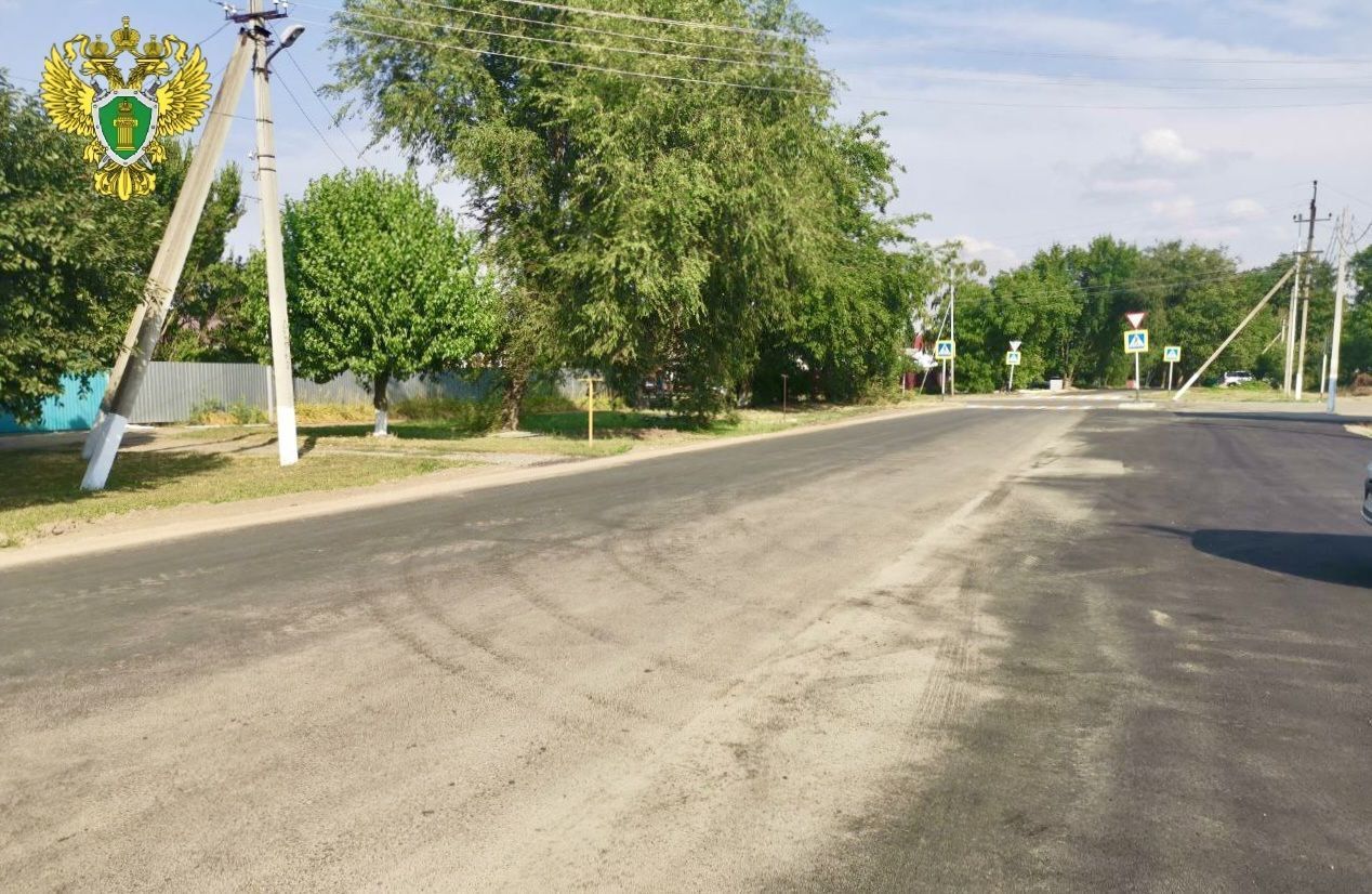 Ямы залатали на проблемной дороге в Новоалександровске