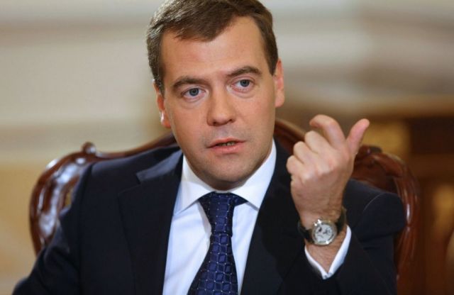 Медведев поручил ведомствам решить вопрос размещения в СКФО производства для ТЭК Медведев поручил ведомствам решить вопрос размещения в СКФО производства для ТЭК