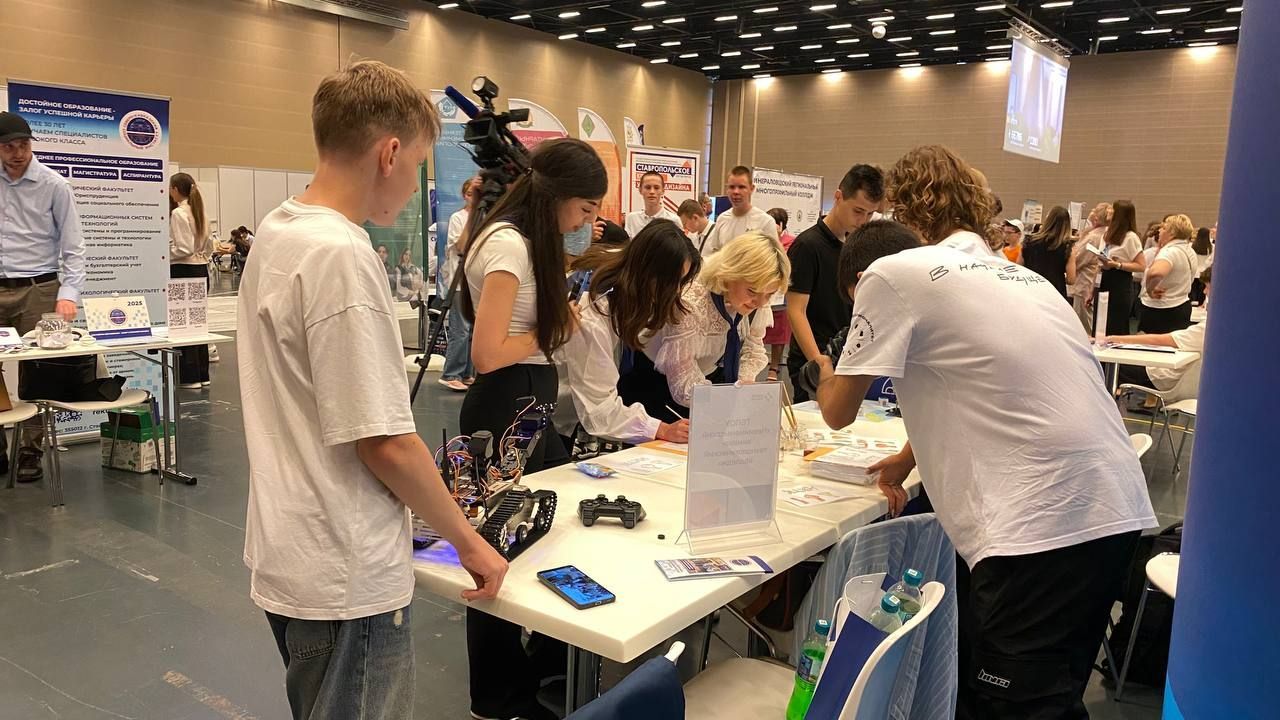 Ставропольские работодатели предложили более 16 тыс. вакансий на всероссийской ярмарке трудоустройства