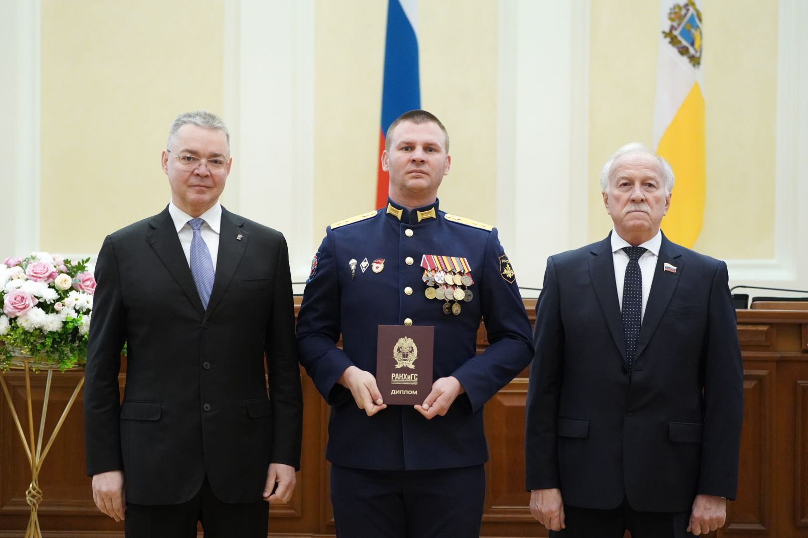 Первым 39 участникам программы «Герои Ставрополья» вручили дипломы
