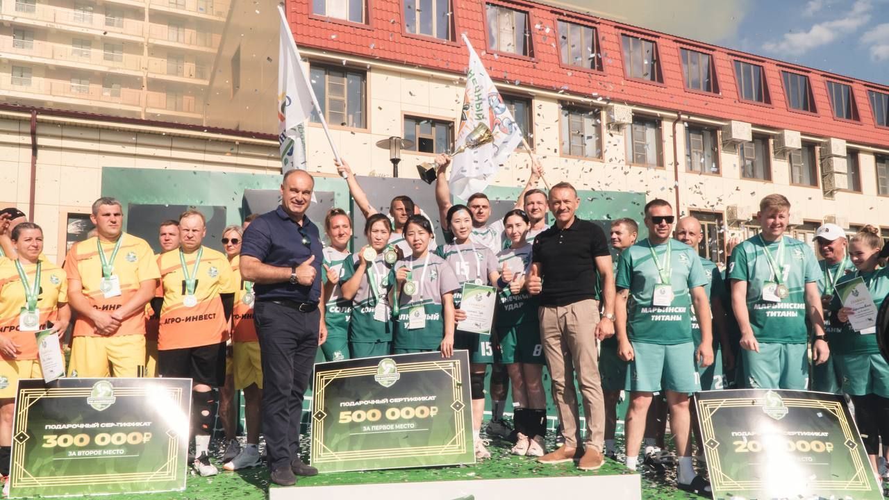 Более 300 участников собрал корпоративный турнир по волейболу в Ставропольском ГАУ