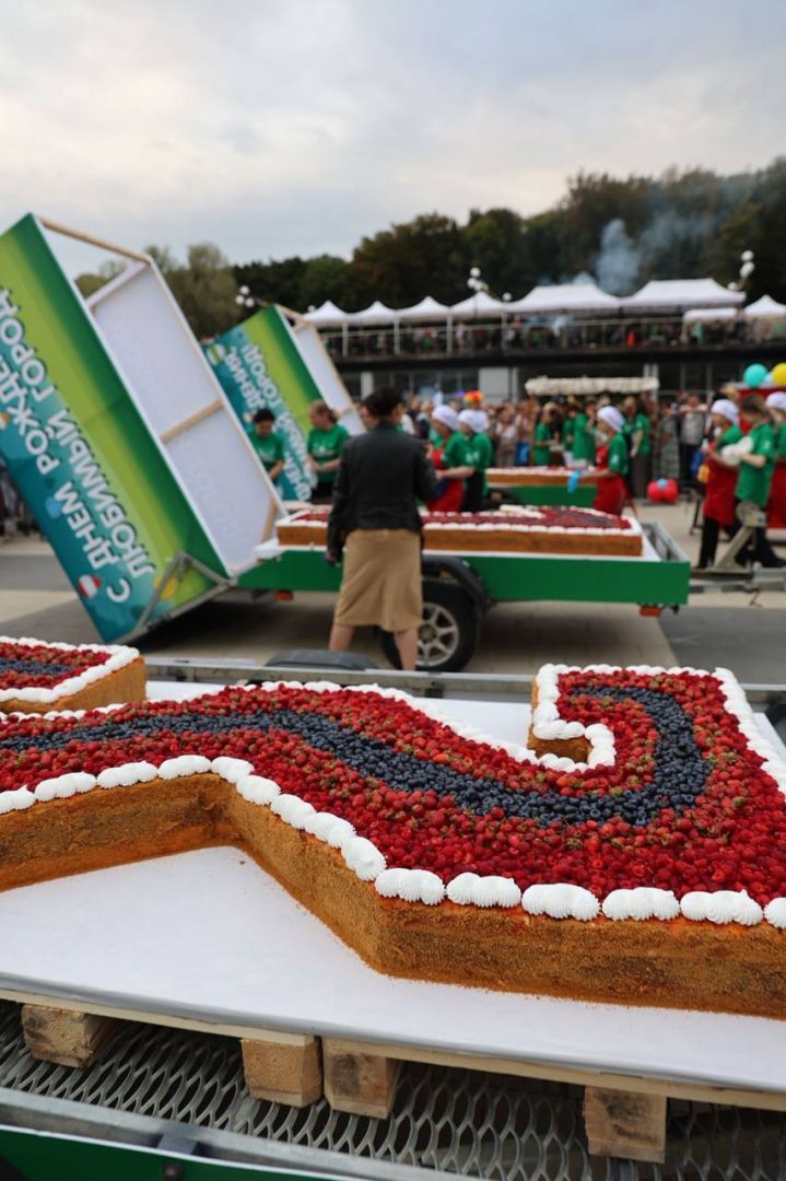 Торт весом 1,3 тонны испекут в Железноводске ко Дню города