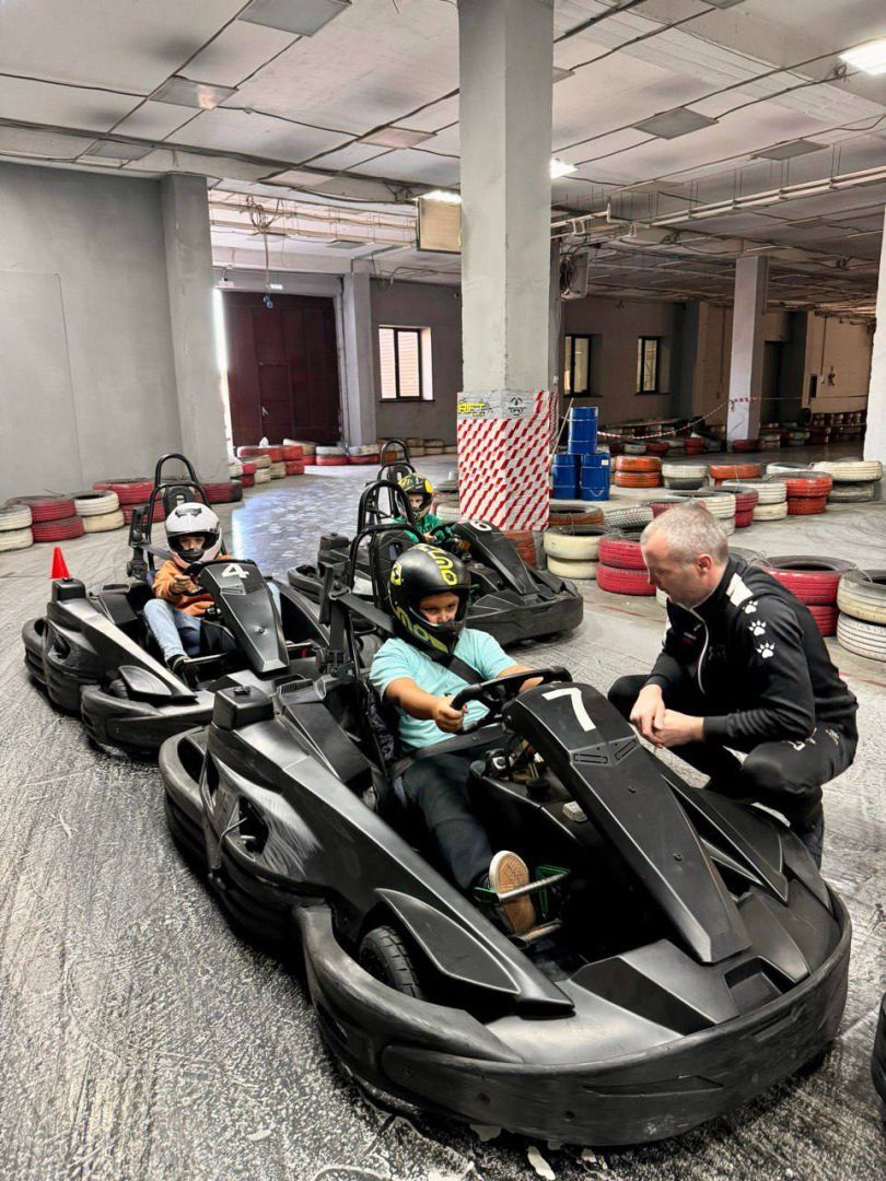 Предприниматель открыл бесплатную секцию картинга для детей с ОВЗ