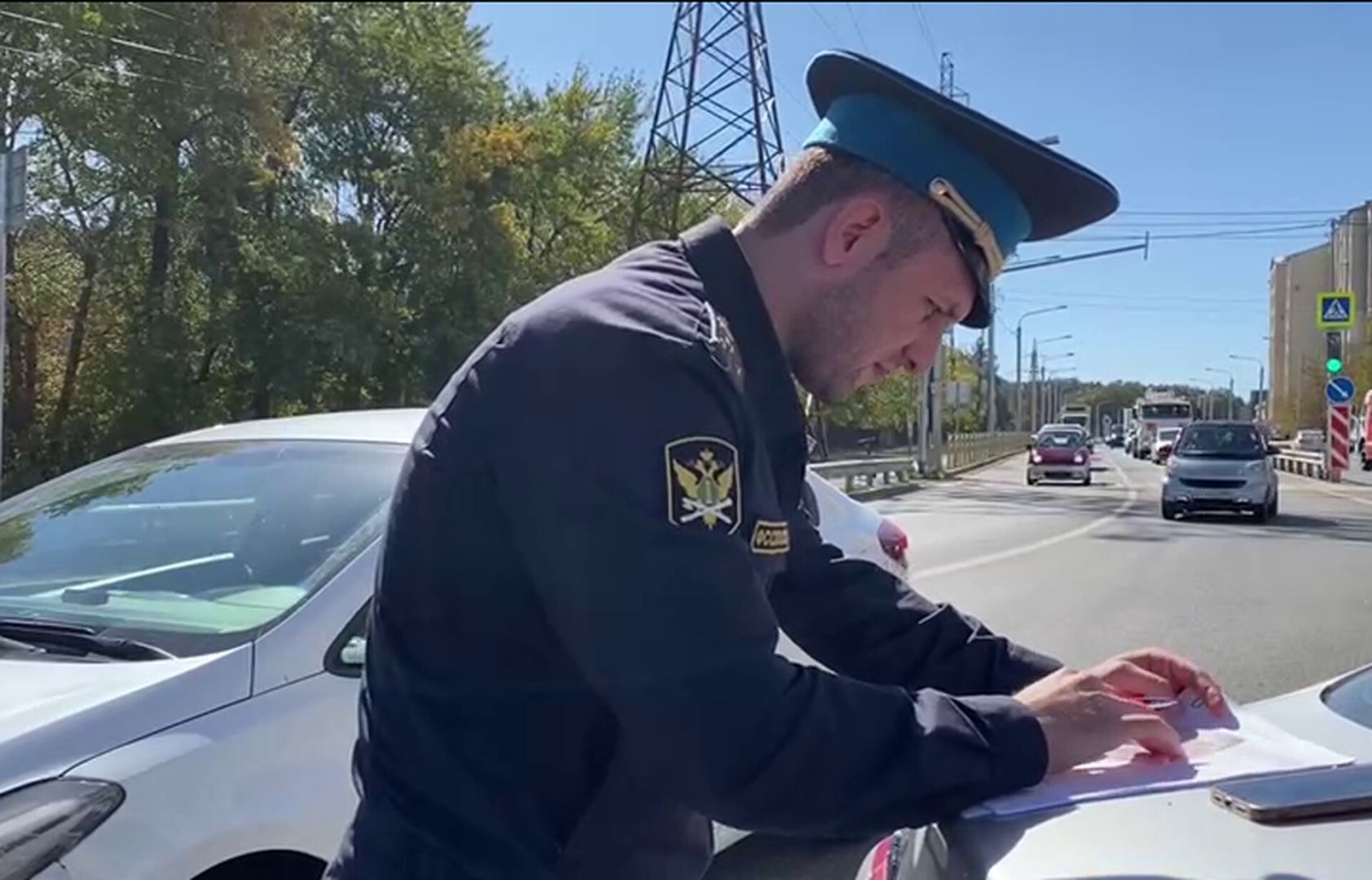 Ставрополец выплатил все долги по налогам и штрафам после ареста его Mercedes