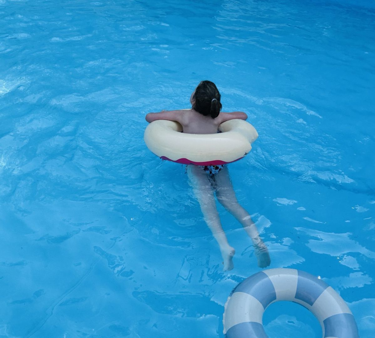 В АНО «Путь к успеху» договорились о бесплатном входе в аквапарк для детей-инвалидов