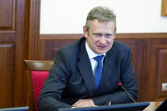 На Ставрополье прошла рабочая встреча губернатора Владимира Владимирова и директора «ЕвроХима» Владимира Рашевского На Ставрополье прошла рабочая встреча губернатора Владимира Владимирова и директора «ЕвроХима» Владимира Рашевского