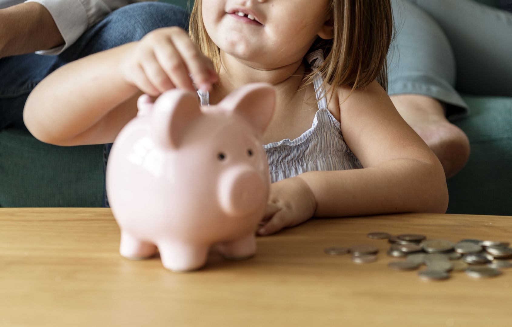 На Ставрополье родители более 280 тысяч детей получают единое пособие