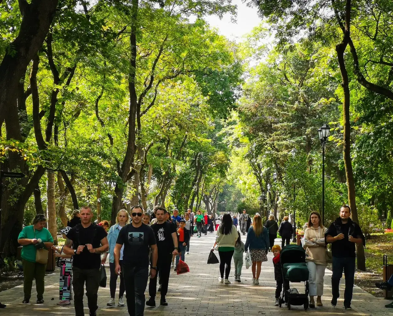 Посетителям курортного парка Ессентуков теперь доступен «бесшовный» высокоскоростной мобильный интернет