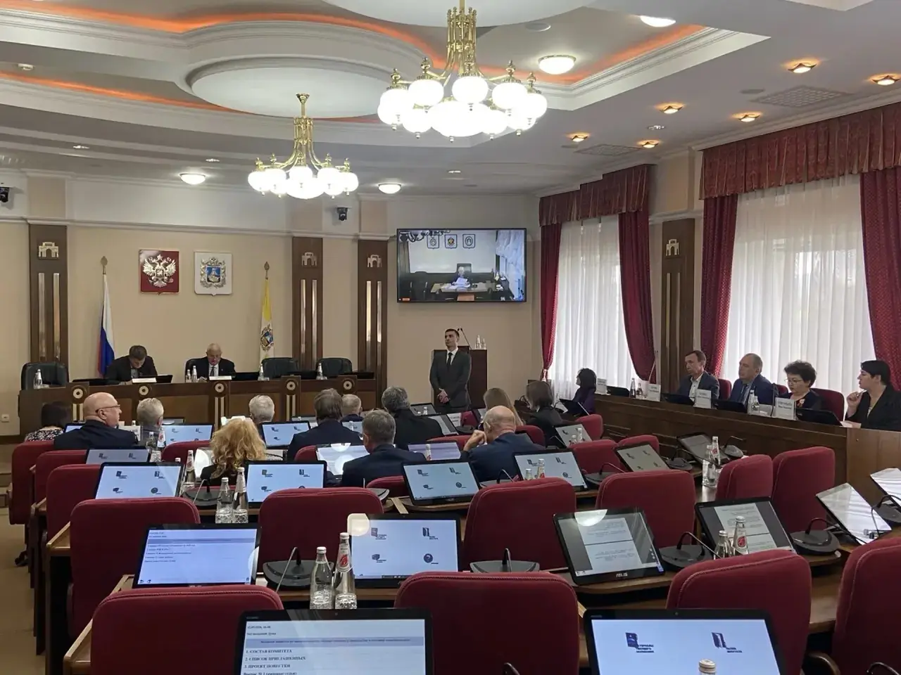 Поправки к краевому закону о выборах рассмотрели в Думе Ставрополья