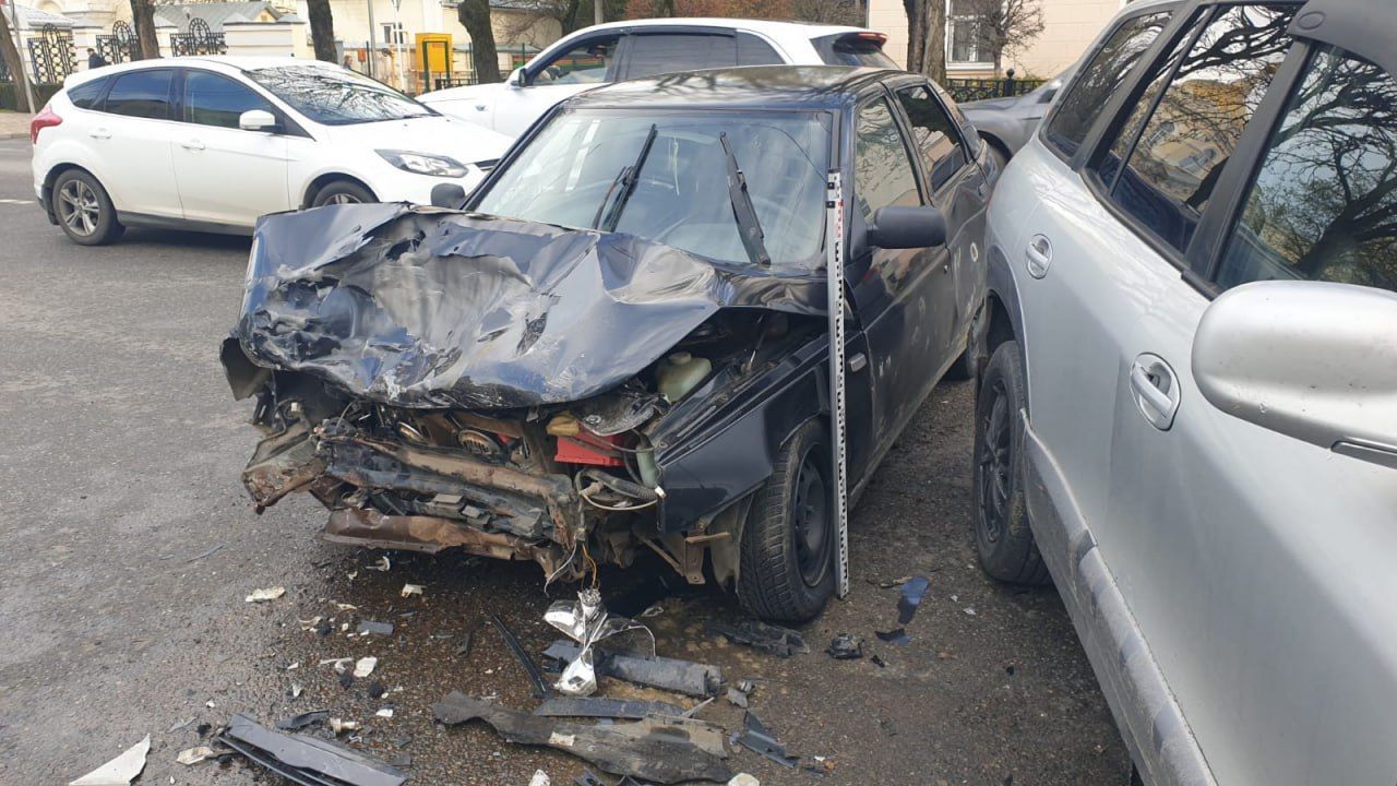Двое пострадали в аварии в центре Ставрополя