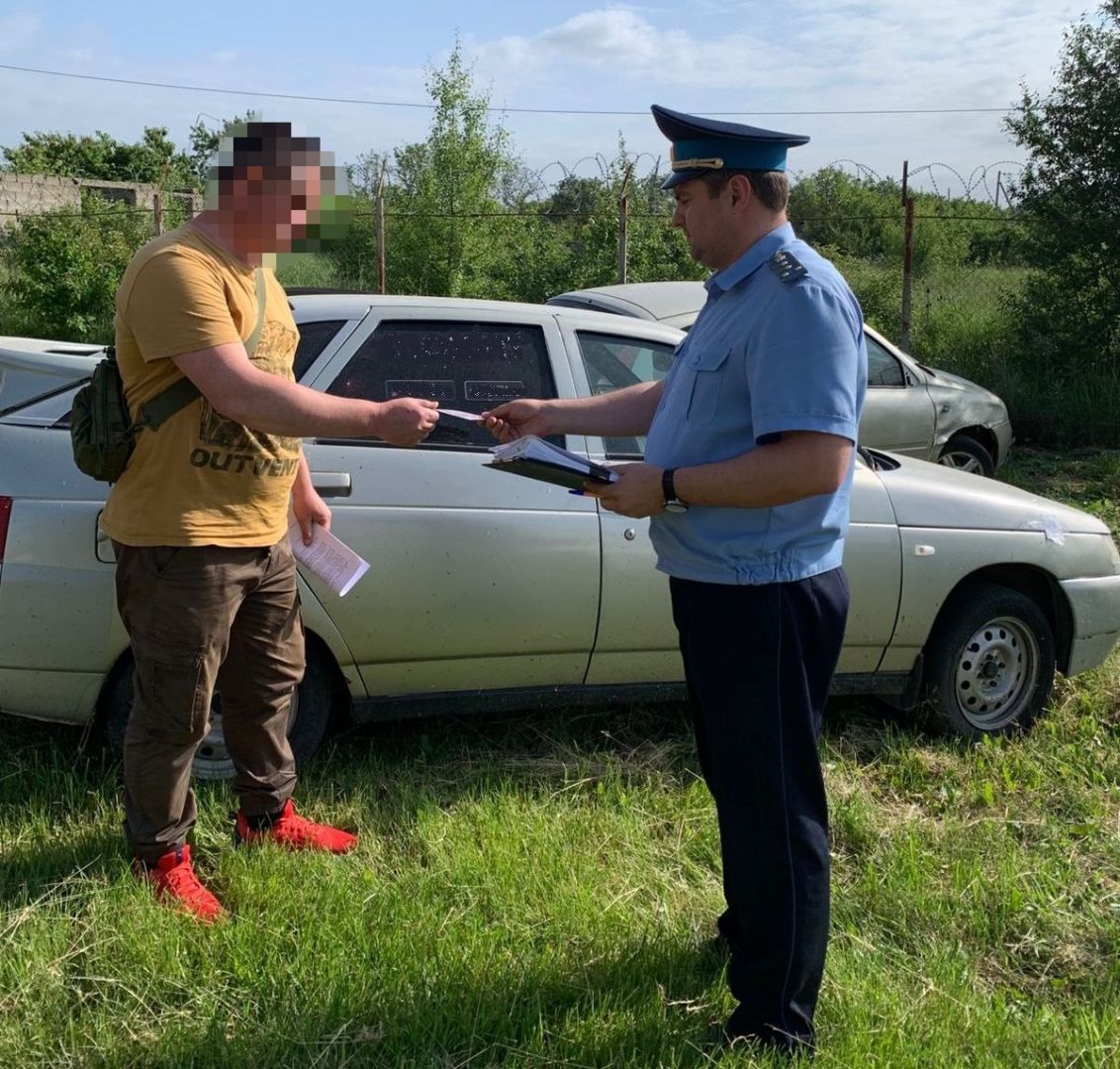 Автомобиль любителя пьяной езды отправили военным