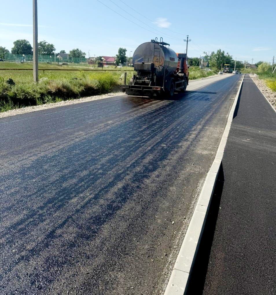 В двух населённых пунктах округа Ставрополья ремонтируют почти 3 км дорог